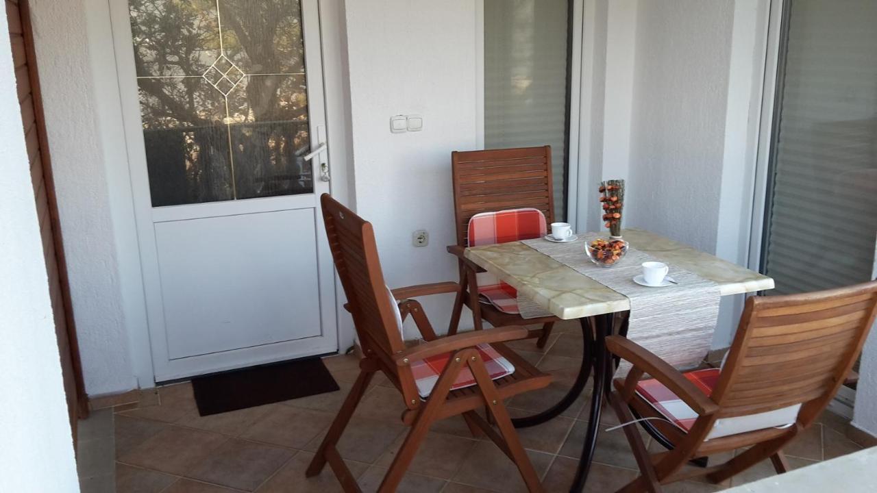 Ferienhaus Vesna Vinjerac Kültér fotó